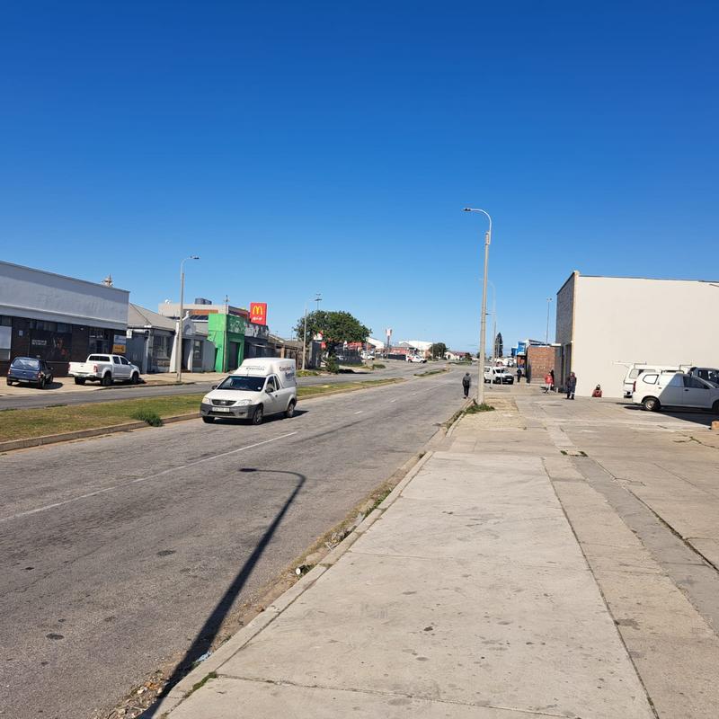 To Let commercial Property for Rent in Sidwell Eastern Cape